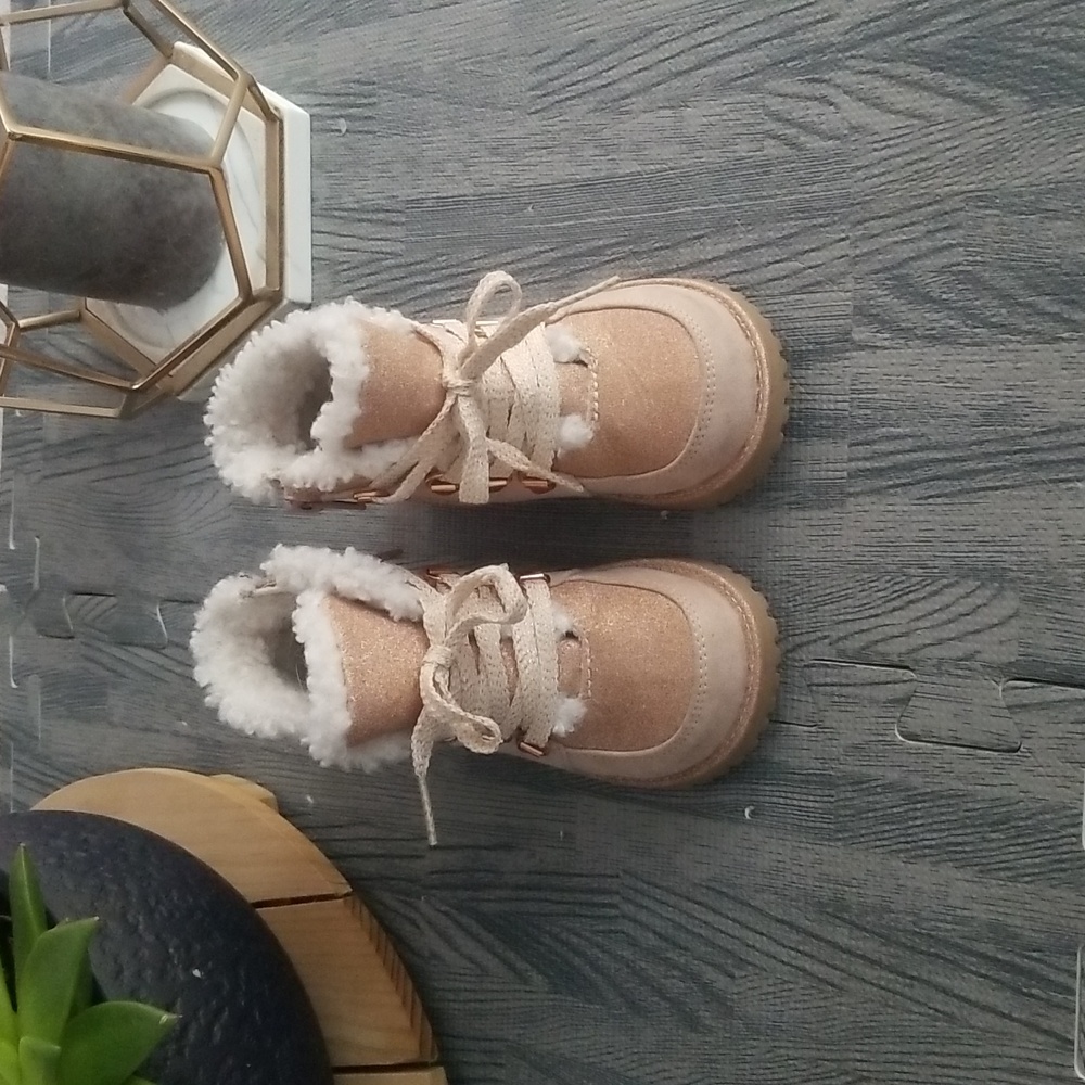 Maggie & Zoe Boots
